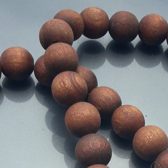 Wood Beads Big Round Wooden Beads Strung Out Rustic Home Decor Craft Jewelry - Picture 9 of 9